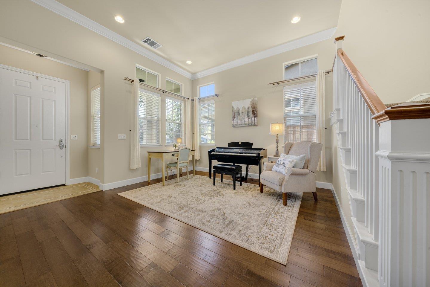 3943 Vía Cristobal Campbell, CA 95008 - Photo 8 of 59