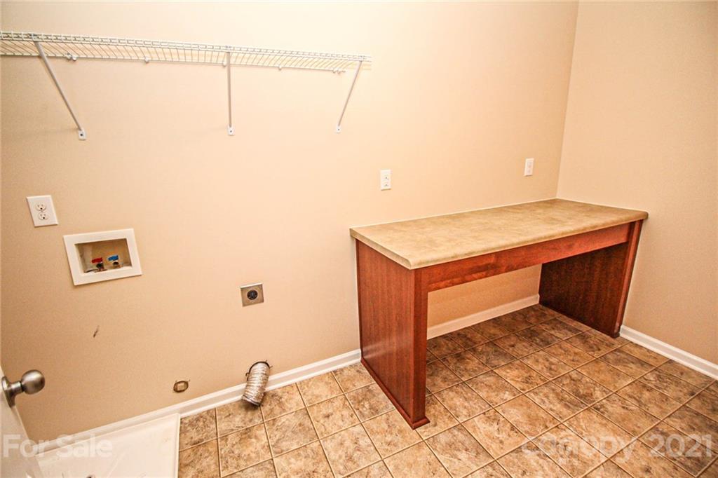 7042 Meyer Road Fort Mill, SC 29715 - Photo 14 of 18 a room with shower
