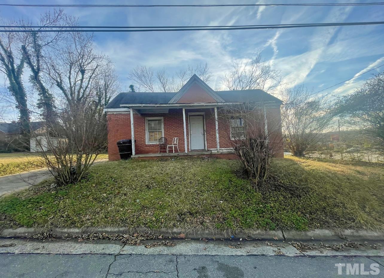 109 Walker Street Roxboro, NC 27573 - Photo 1 of 8 Gallery Image 1