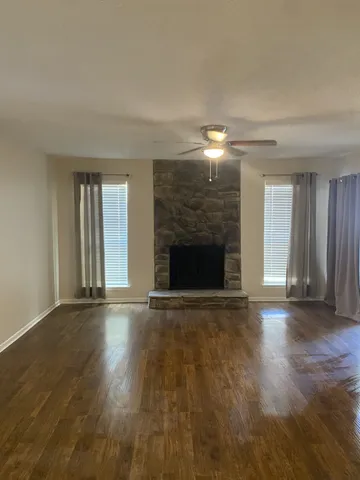 $895 | 17401 Red Oak Drive, Unit 97, Houston, TX 77090