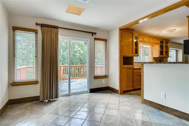 $2,250 | 1600 Whitney Way, Austin, TX 78741