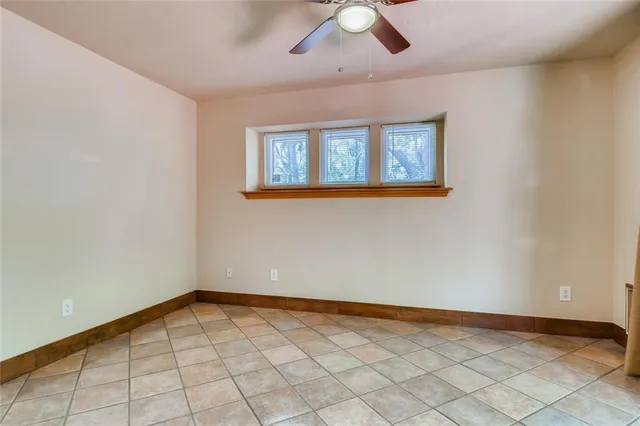 $2,250 | 1600 Whitney Way, Austin, TX 78741