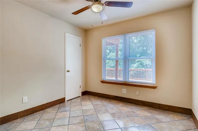 $2,250 | 1600 Whitney Way, Austin, TX 78741