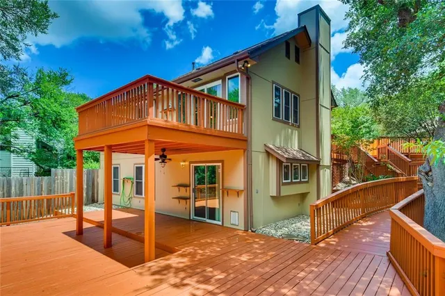 $2,250 | 1600 Whitney Way, Austin, TX 78741