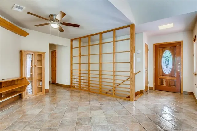 $2,250 | 1600 Whitney Way, Austin, TX 78741