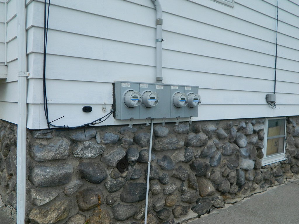 22 Marland Road Worcester, MA 01606 - Photo 13 of 14 Gallery Image 13