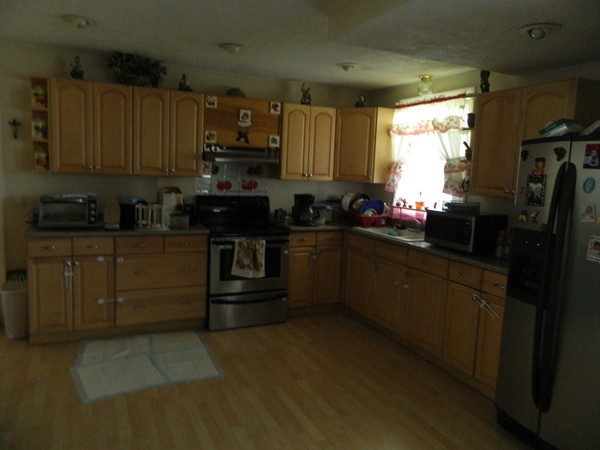 22 Marland Road Worcester, MA 01606 - Photo 8 of 14 Gallery Image 8