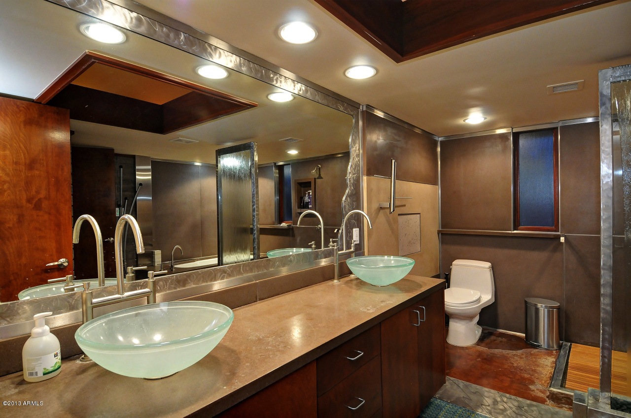 6217 East Redwing Road Paradise Valley, AZ 85253 - Photo 16 of 27 014_Master Bath