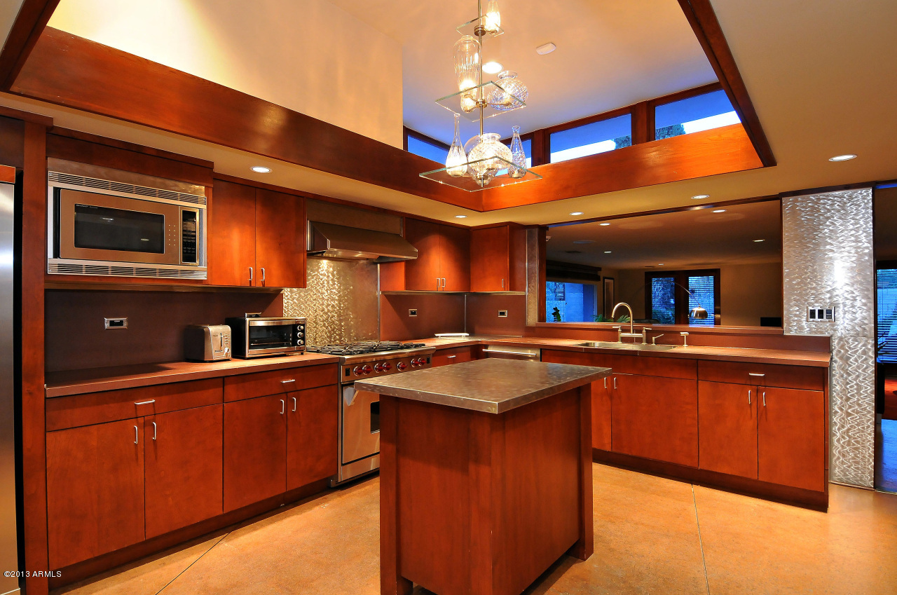 6217 East Redwing Road Paradise Valley, AZ 85253 - Photo 10 of 27 008_Kitchen