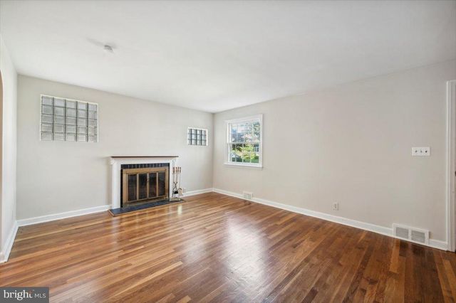 $425,000 | 241 Hastings Avenue, Havertown, PA 19083