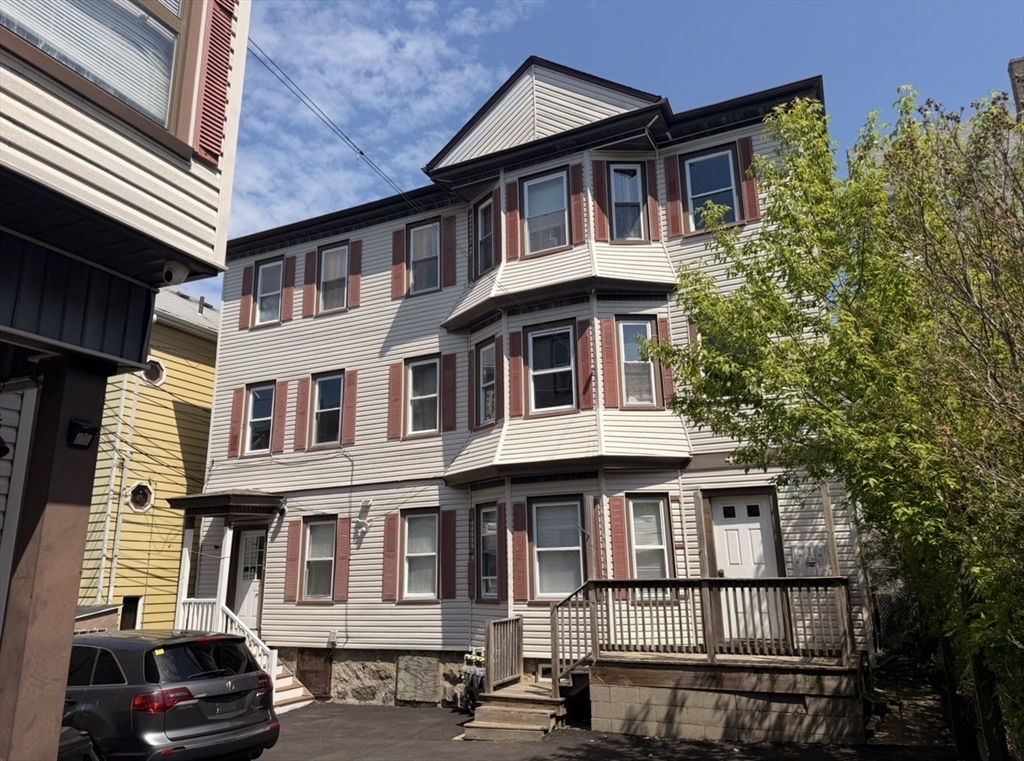 40 Park Street Fall River, MA 02721 - Photo 1 of 4 a building view