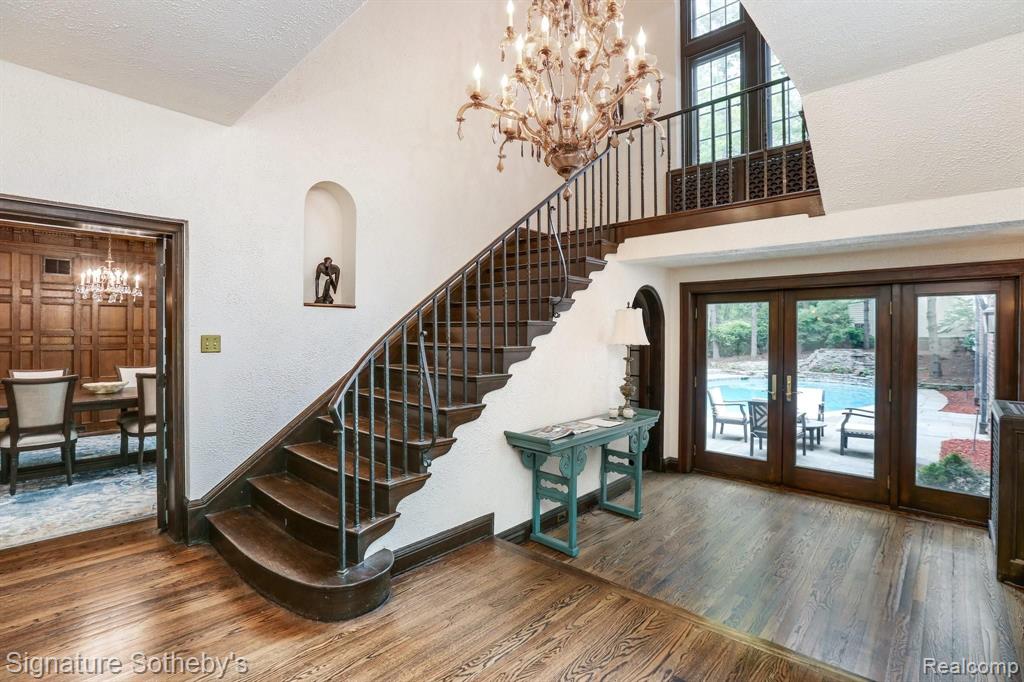 110 Cloverly Road Grosse Pointe Farms, MI 48236 - Photo 6 of 58