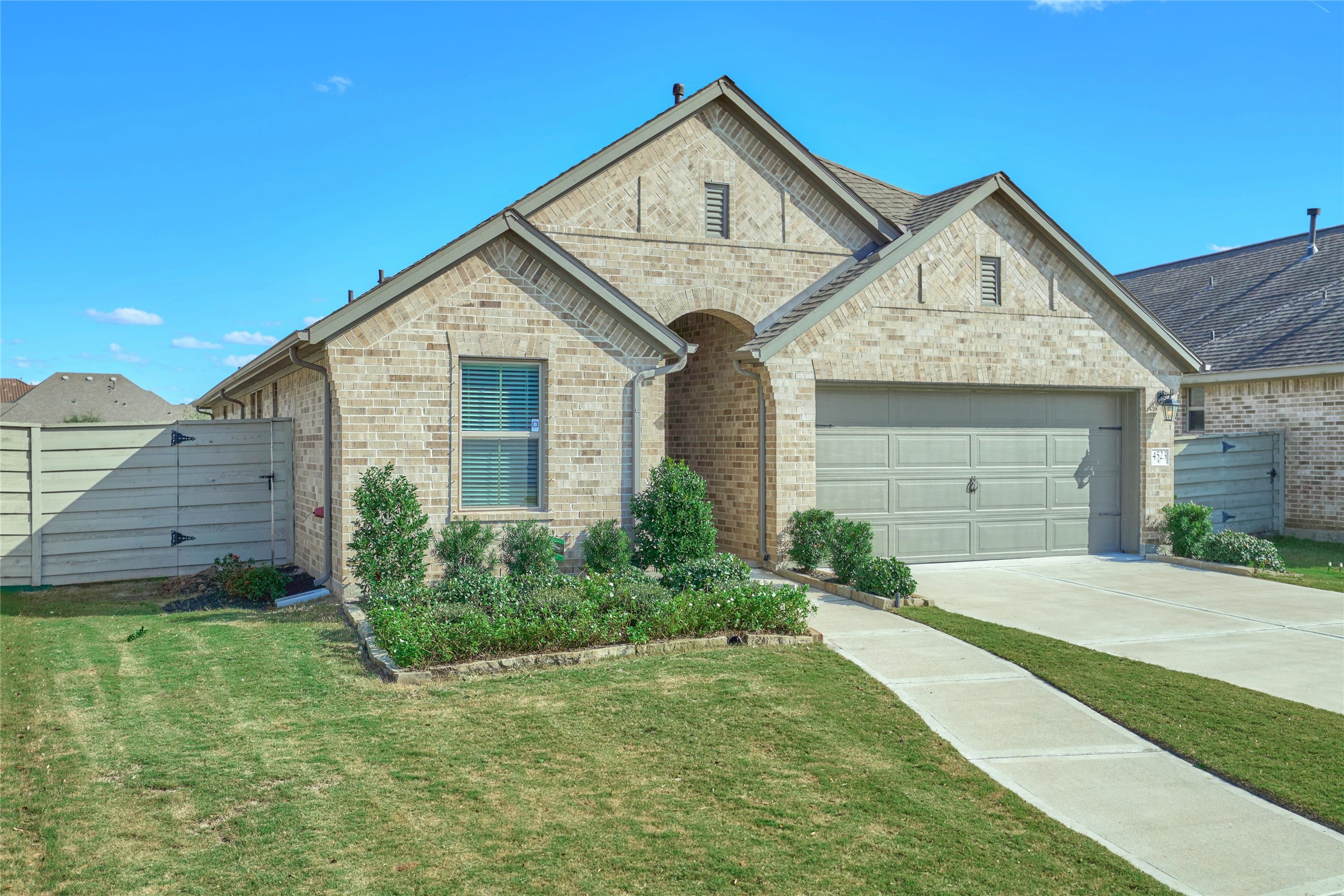 4523 Stone Ridge Lane Manvel, TX 77578 - Photo 2 of 44