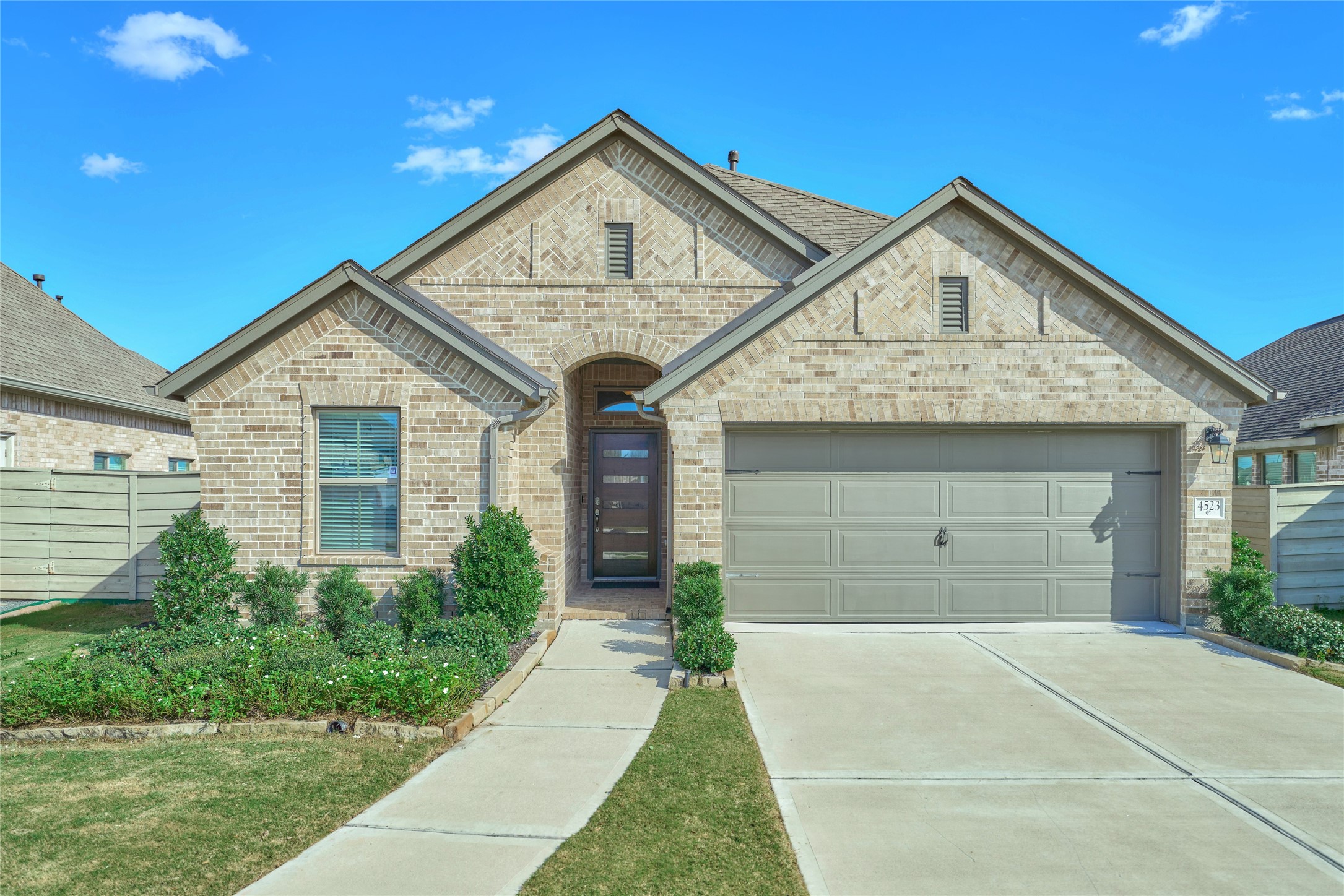 4523 Stone Ridge Lane Manvel, TX 77578 - Photo 3 of 44