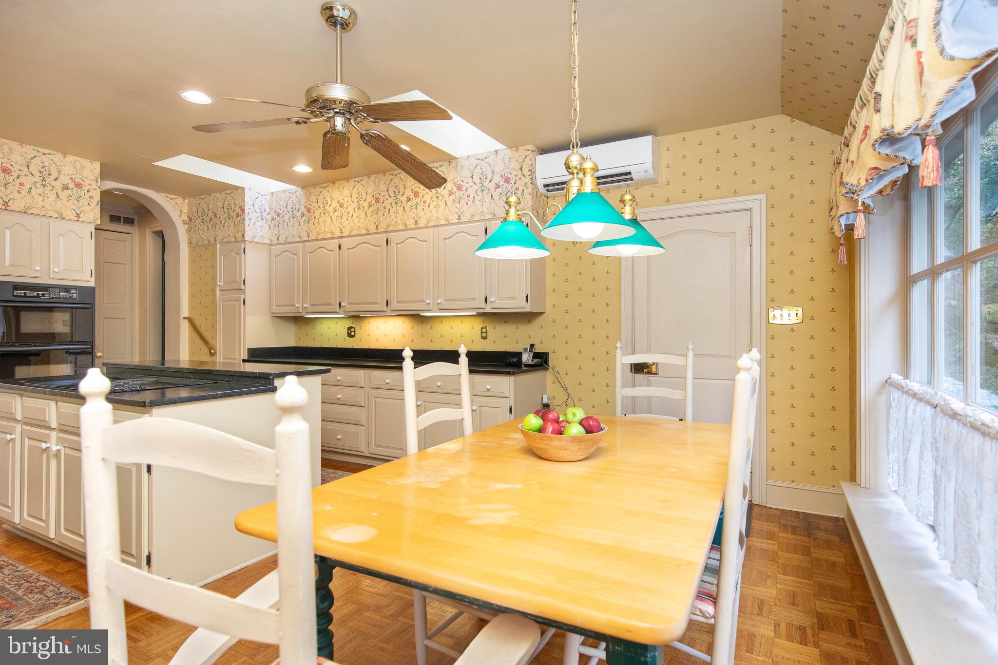 6101 West Mill Road Flourtown, PA 19031 - Photo 7 of 39 Breakfast Area