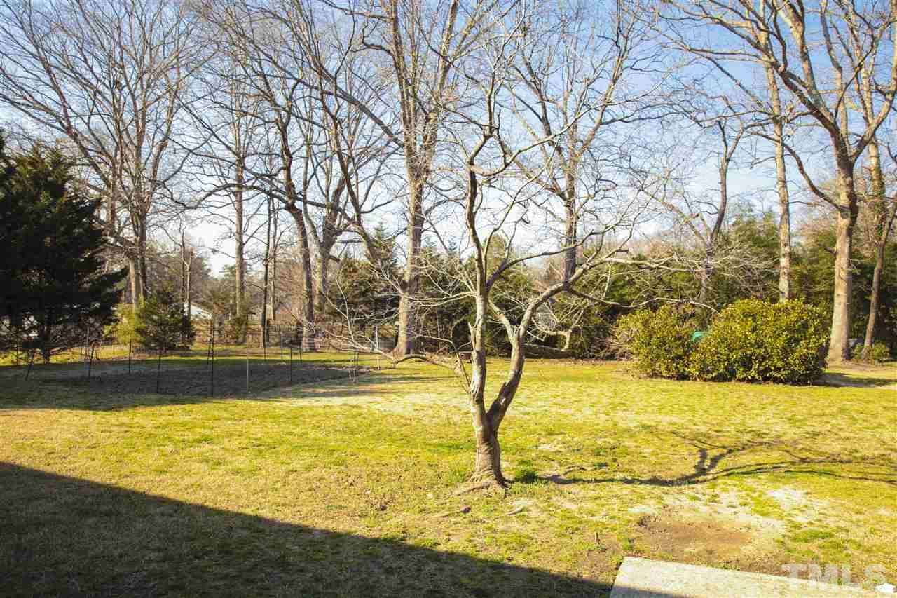 4105 Willow Oak Road Raleigh, NC 27604 - Photo 7 of 8 a view of a swimming pool with an outdoor space