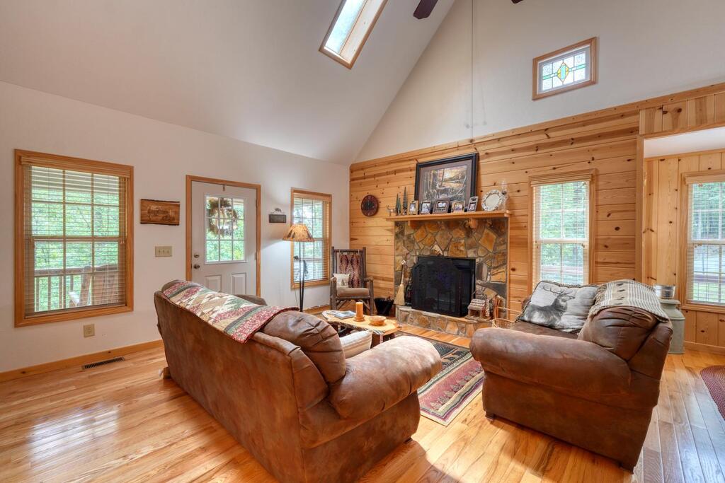 394 Sheep Stomp Road Blairsville, GA 30512 - Photo 11 of 49 Gallery Image 11