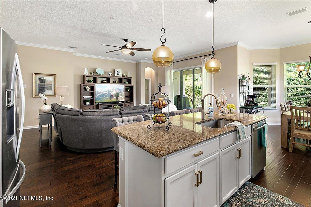 667 Battersea Drive St. Augustine, FL 32095 - Photo 10 of 32 10-Kitchen