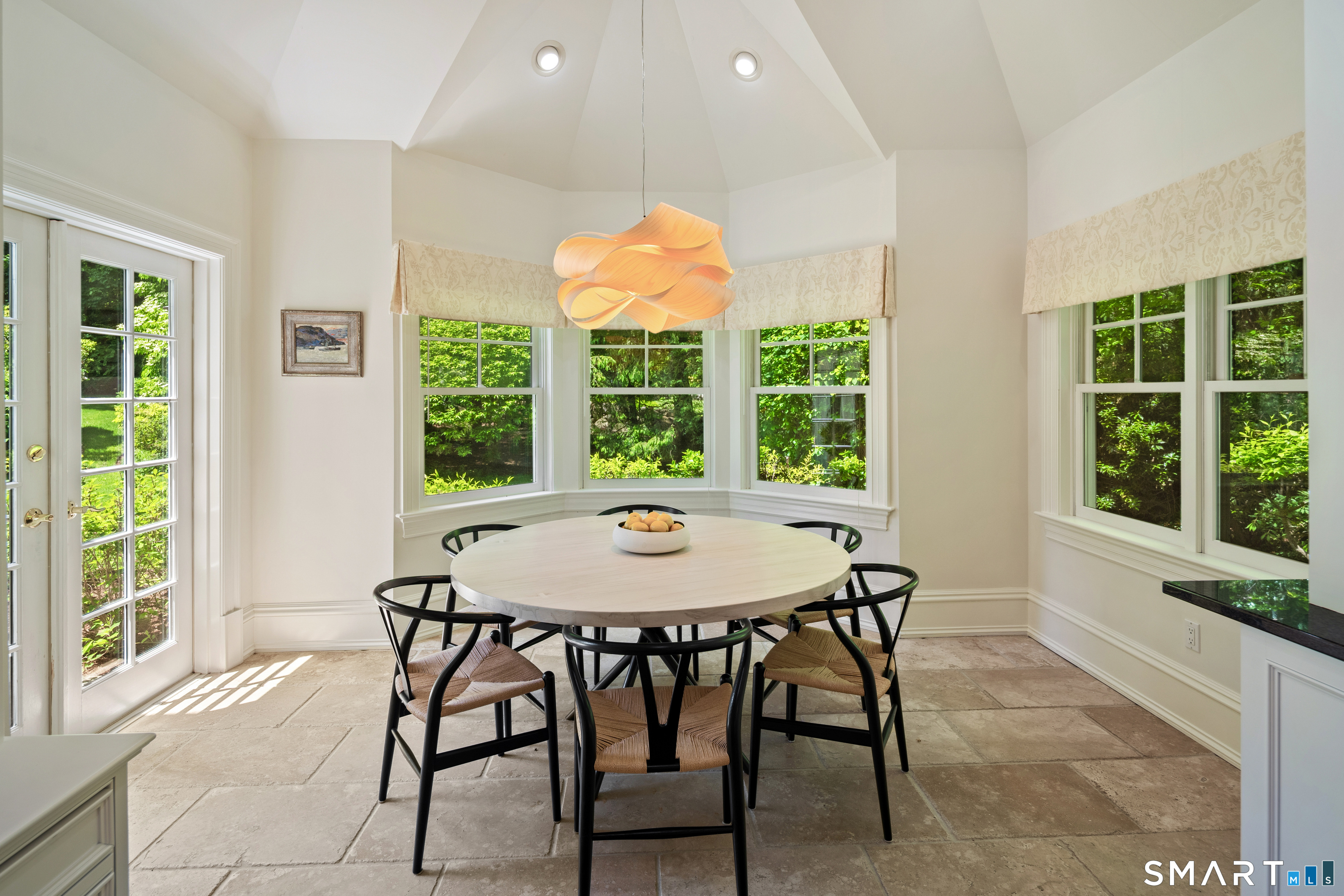146 Lambert Road New Canaan, CT 06840 - Photo 14 of 40