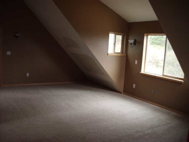 4305 K Grote Road Clayton, WA 99110 - Photo 8 of 9 Gallery Image 8