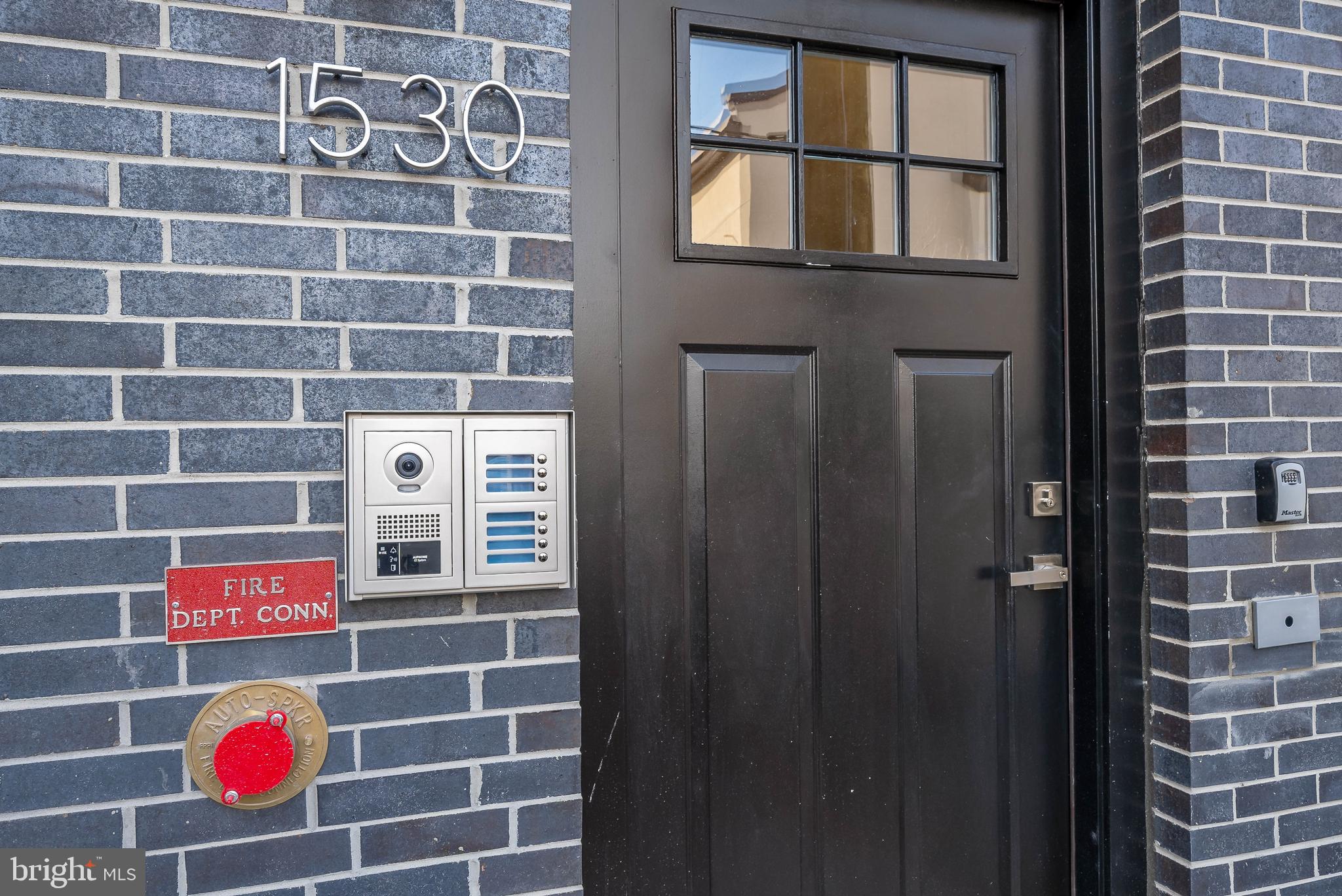 1530 Palethorp Street, Unit 2B Philadelphia, PA 19122 - Photo 13 of 15
