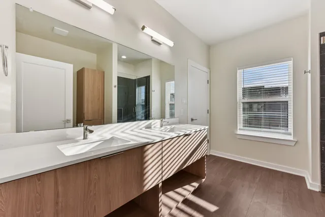 $2,805 | 17012 Marsh Wren Pass, Unit 1104C, Pflugerville, TX 78660