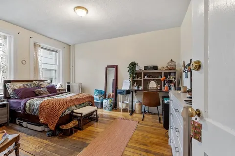 $599,000 | 16 Glenville Avenue, Unit 1, Boston, MA 02134