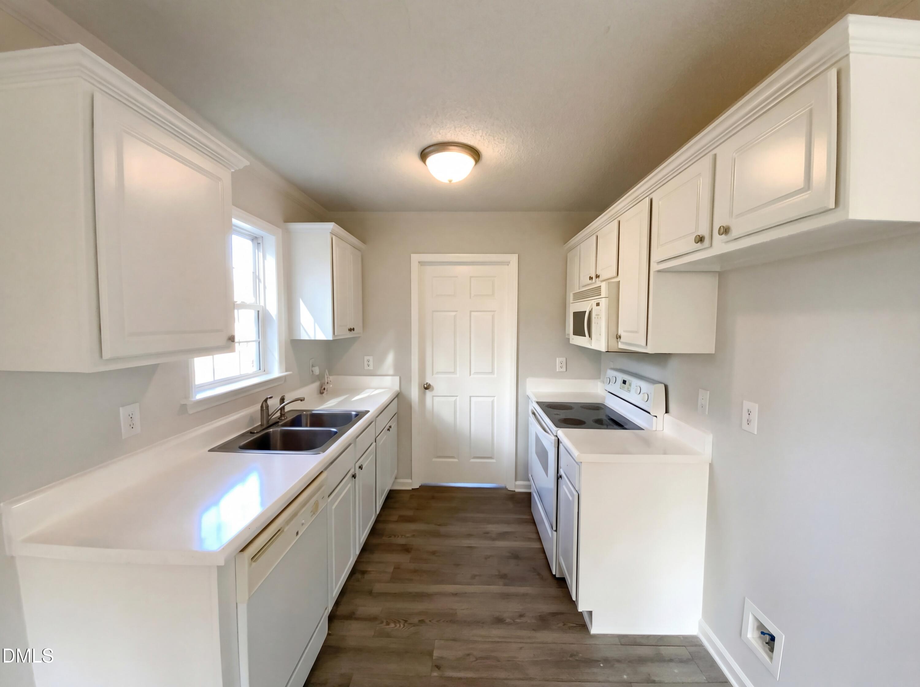 127 Wagon Trail Willow Spring, NC 27592 - Photo 2 of 17 listing_1