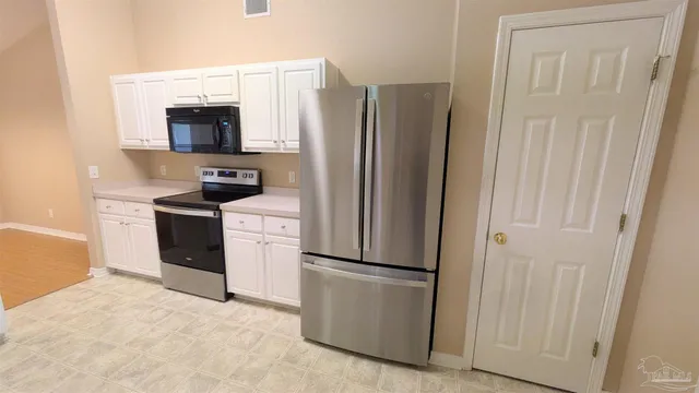 $1,900 | 7448 Chimney Pines Drive, Pensacola, FL 32526