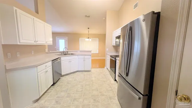 $1,900 | 7448 Chimney Pines Drive, Pensacola, FL 32526