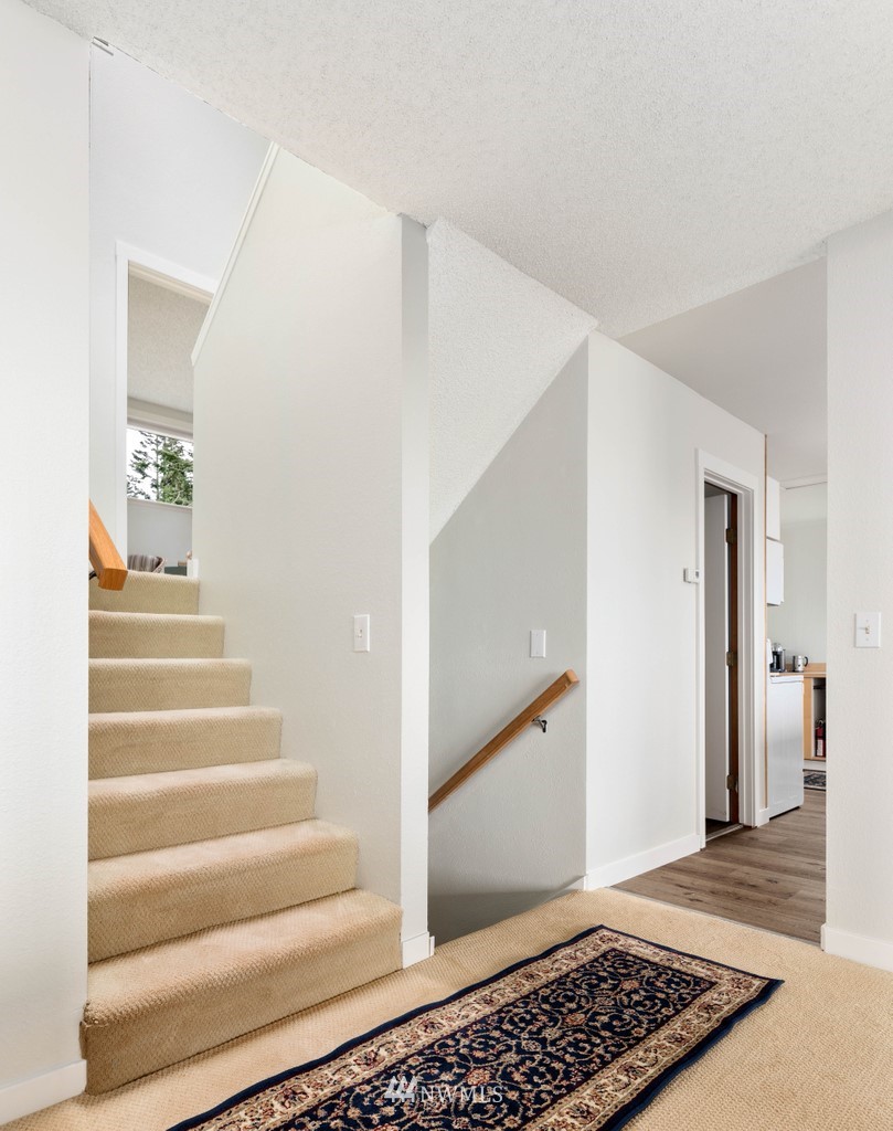 2285 West Beach Road, Unit A Oak Harbor, WA 98277 - Photo 19 of 38 Gallery Image 19