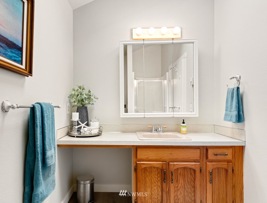 2285 West Beach Road, Unit A Oak Harbor, WA 98277 - Photo 25 of 38 Gallery Image 25