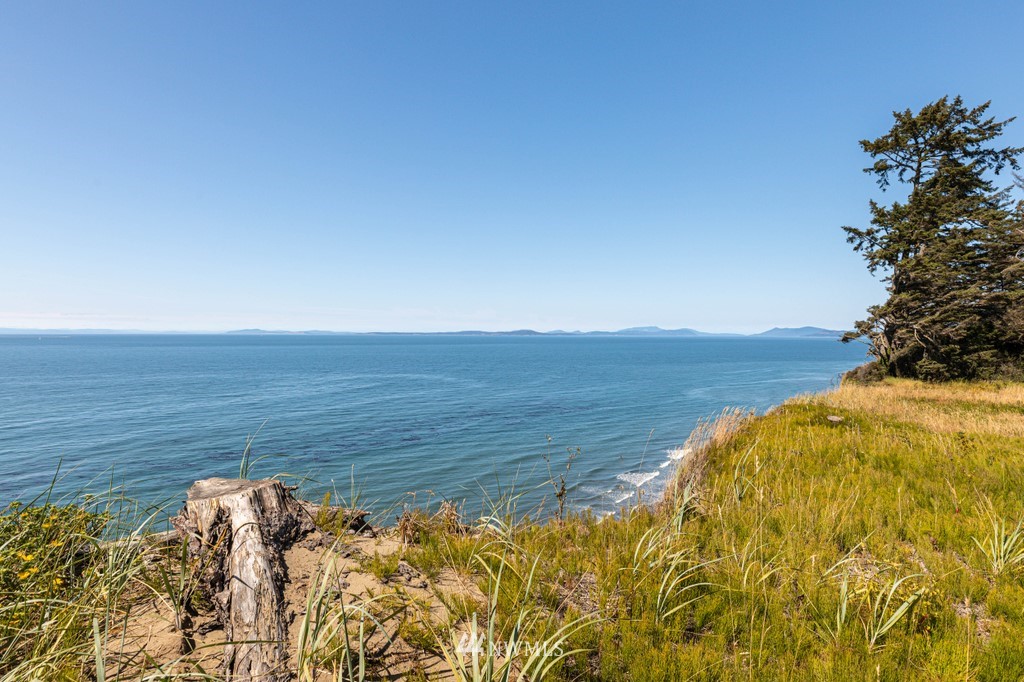 2285 West Beach Road, Unit A Oak Harbor, WA 98277 - Photo 36 of 38 Gallery Image 36