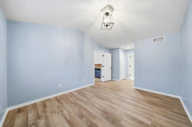 $244,900 | 9588 Wheat Grass, Belleville, MI 48111