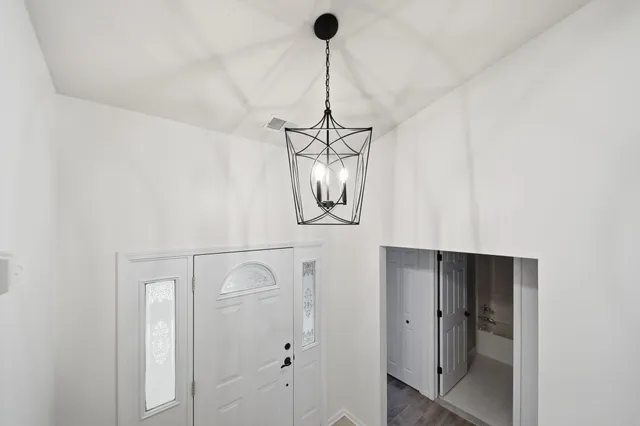 $244,900 | 9588 Wheat Grass, Belleville, MI 48111