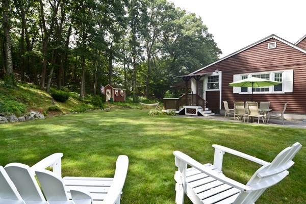 35 Hiawatha Road Woburn, MA 01801 - Photo 20 of 26 Gallery Image 20