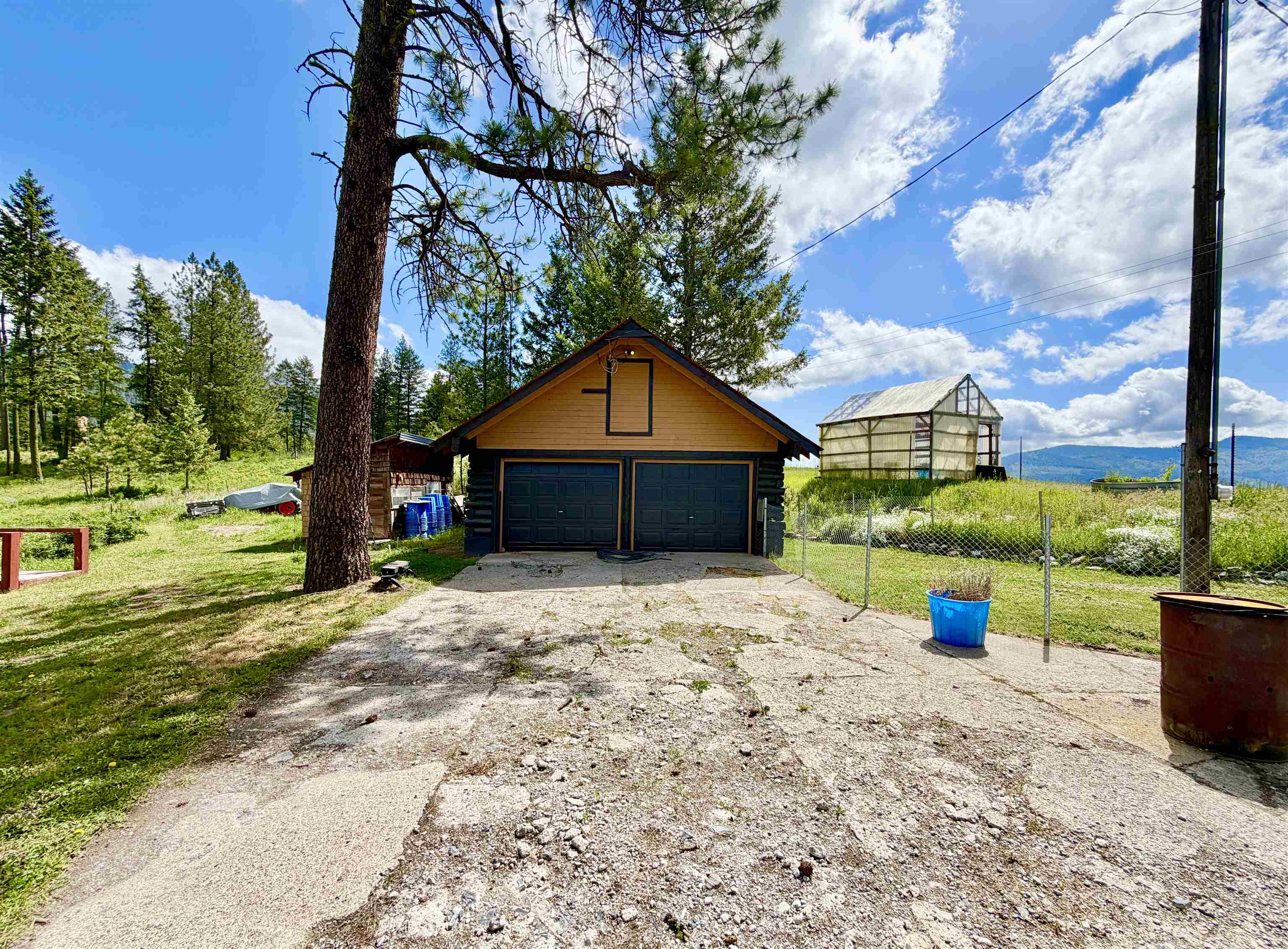 2498 Burgess Road Addy, WA 99101 - Photo 4 of 50