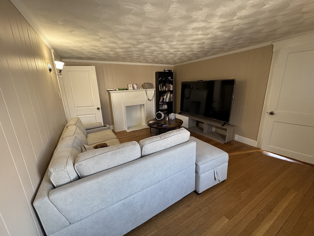 187 Danforth Street, Unit 2 Framingham, MA 01701 - Photo 7 of 20