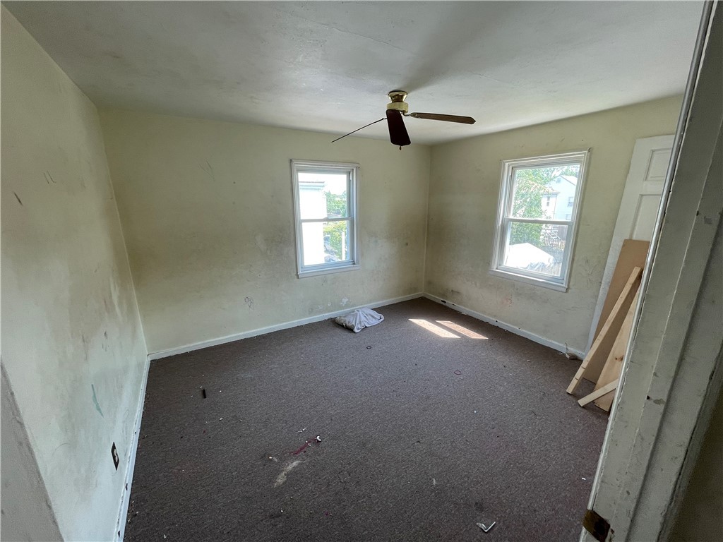 44 Yorktown Road North Kingstown, RI 02852 - Photo 8 of 10 Gallery Image 8