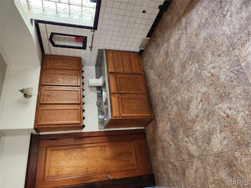 306 Union Road St. Louis, MO 63123 - Photo 9 of 34 Gallery Image 9