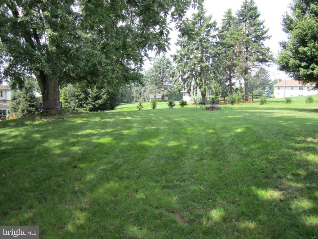 116 North Penryn Road Manheim, PA 17545 - Photo 23 of 24