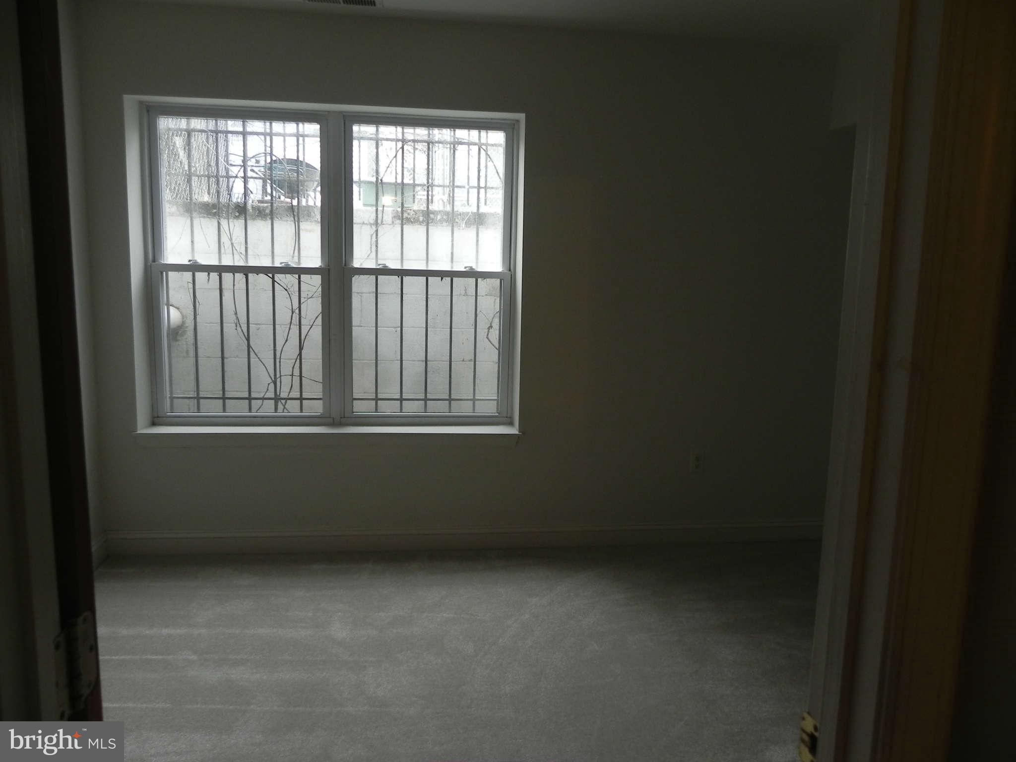 40 Hanover Place Northwest Washington, DC 20001 - Photo 9 of 11 Bedroom