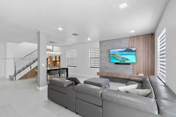$1,049,000 | 10023 Northwest 89th Terrace, Doral, FL 33178