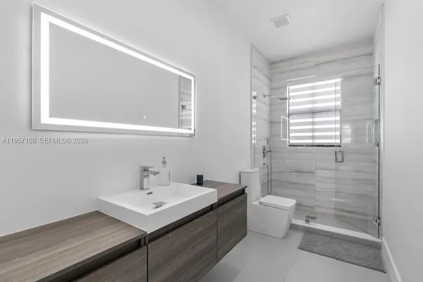 $1,049,000 | 10023 Northwest 89th Terrace, Doral, FL 33178