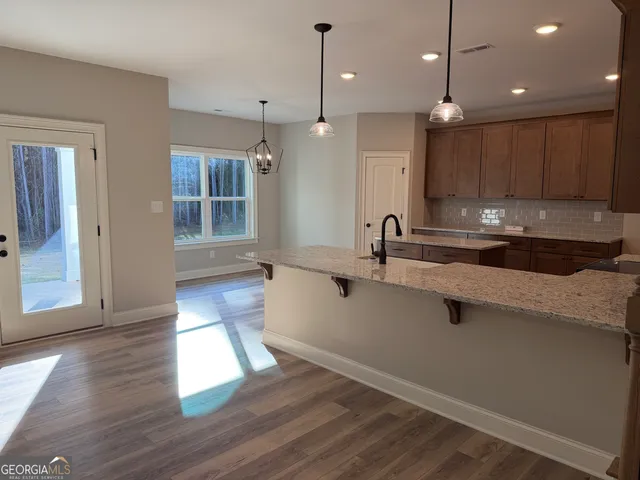 $536,300 | 708 Traveler Lane, Williamson, GA 30292