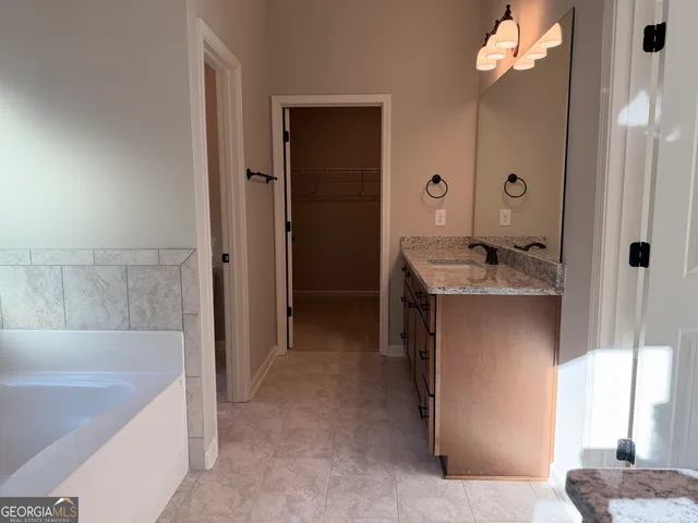 $536,300 | 708 Traveler Lane, Williamson, GA 30292