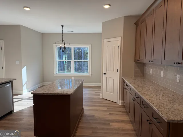 $536,300 | 708 Traveler Lane, Williamson, GA 30292