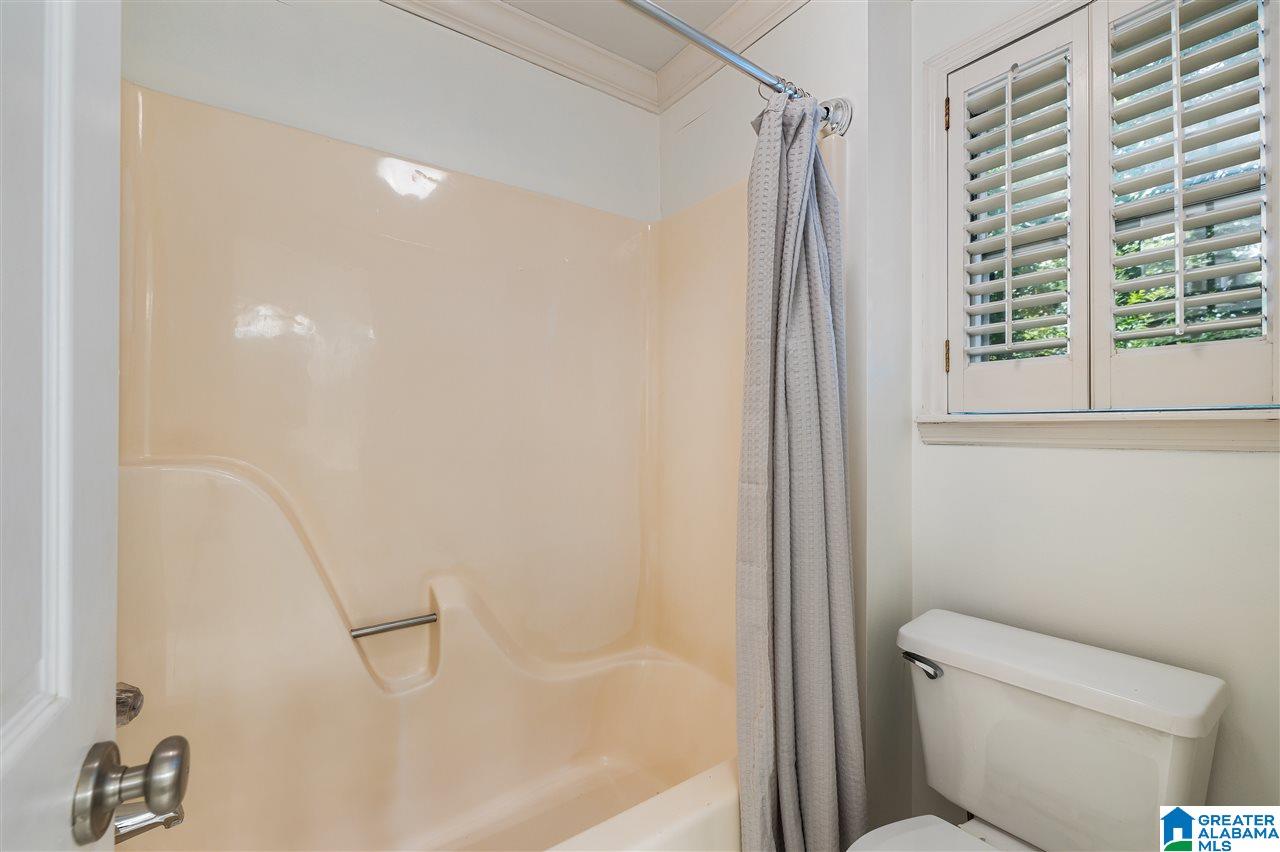 1807 Saulter Road Birmingham, AL 35209 - Photo 19 of 29