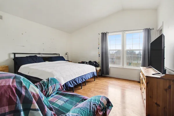 $329,900 | 7235 Roxbury Drive, Ypsilanti, MI 48197