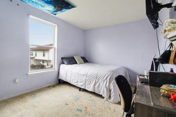 $329,900 | 7235 Roxbury Drive, Ypsilanti, MI 48197